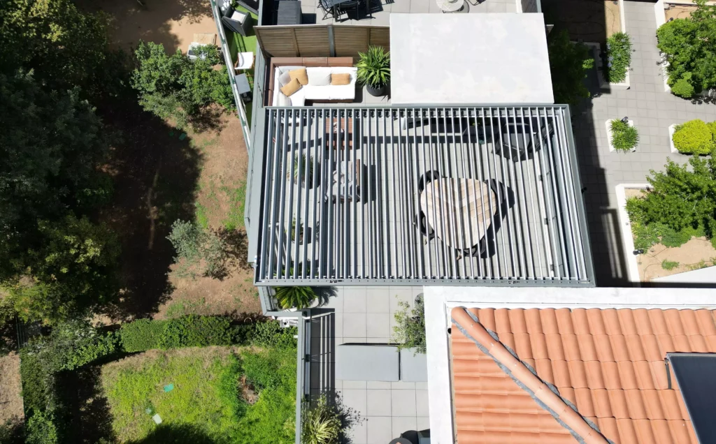 BIO 230 rooftop Marseille vue de dessus