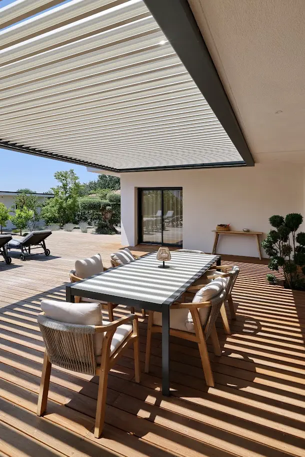 Comment choisir la couleur de sa pergola